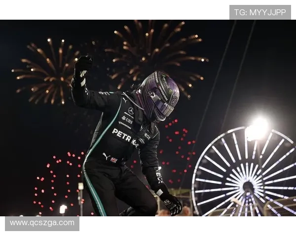 F1赛季最新动态：红牛车队表现强势 汉密尔顿再创纪录